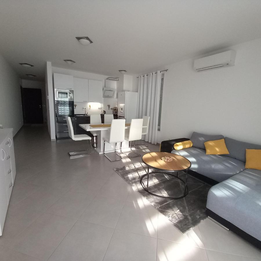 Appartement Apartman Nehaj à Senj  Extérieur photo